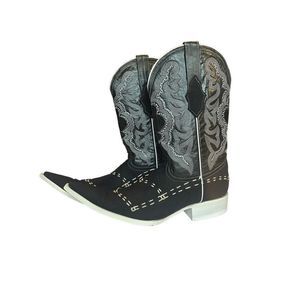 White Diamonds, Mens Western Boots. 8.5